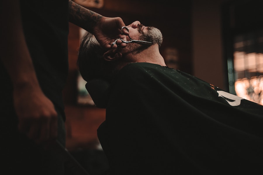 Barbier bei der Arbeit